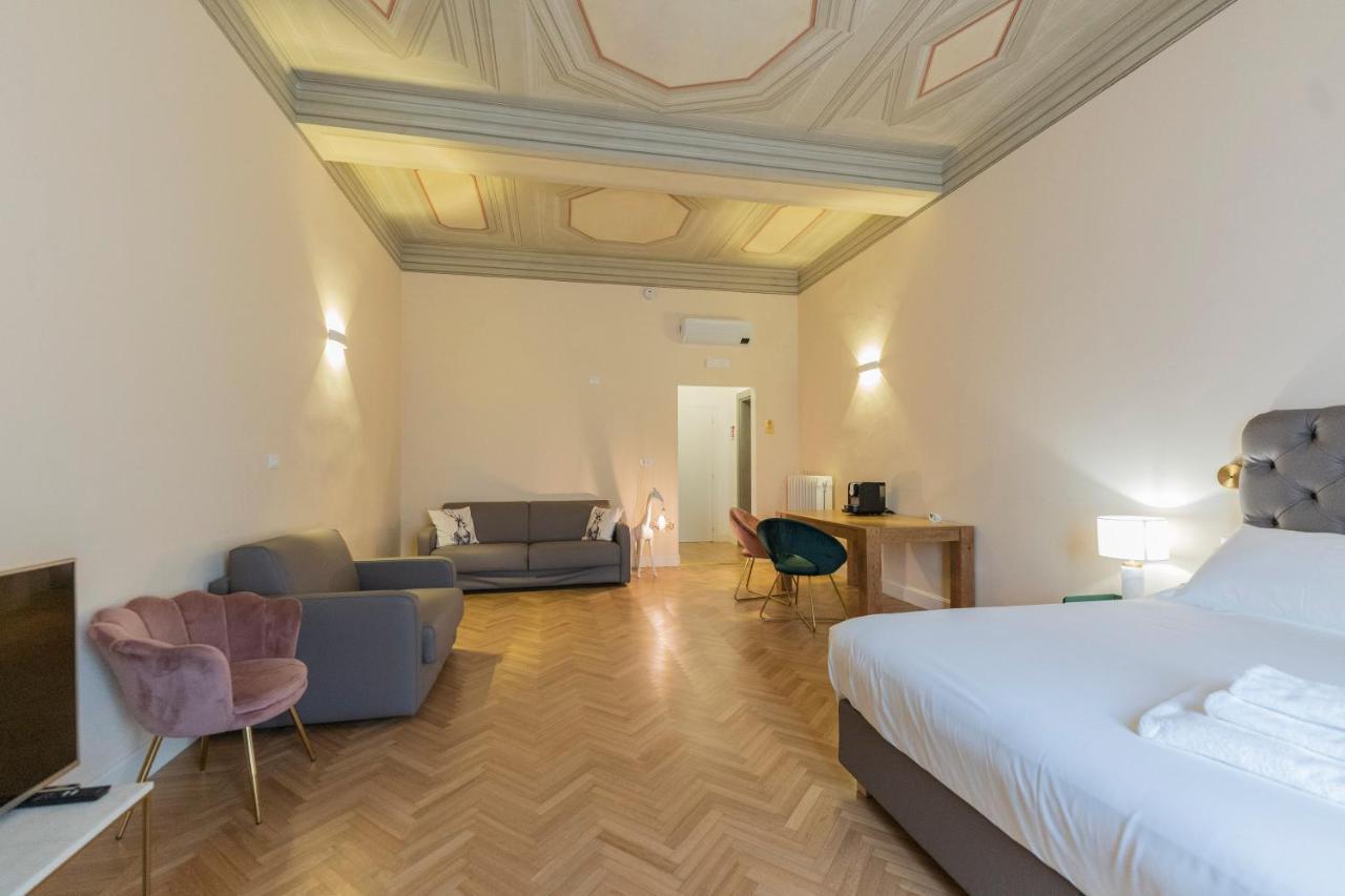 Aldrovandi Luxury Suites And Apartment Болоня Екстериор снимка