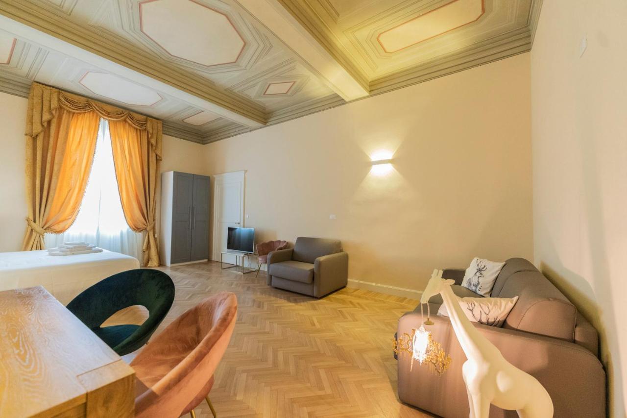 Aldrovandi Luxury Suites And Apartment Болоня Екстериор снимка